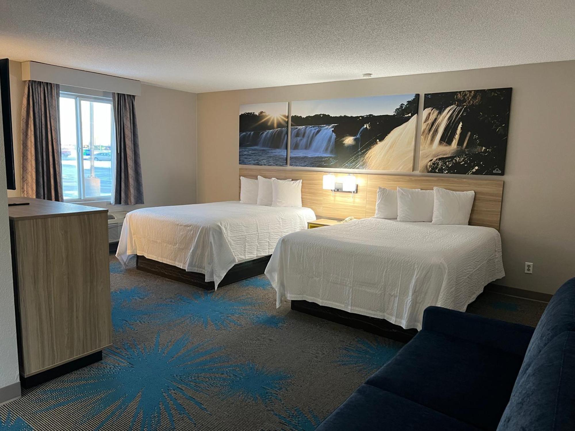 Days Inn By Wyndham Jamestown Dış mekan fotoğraf
