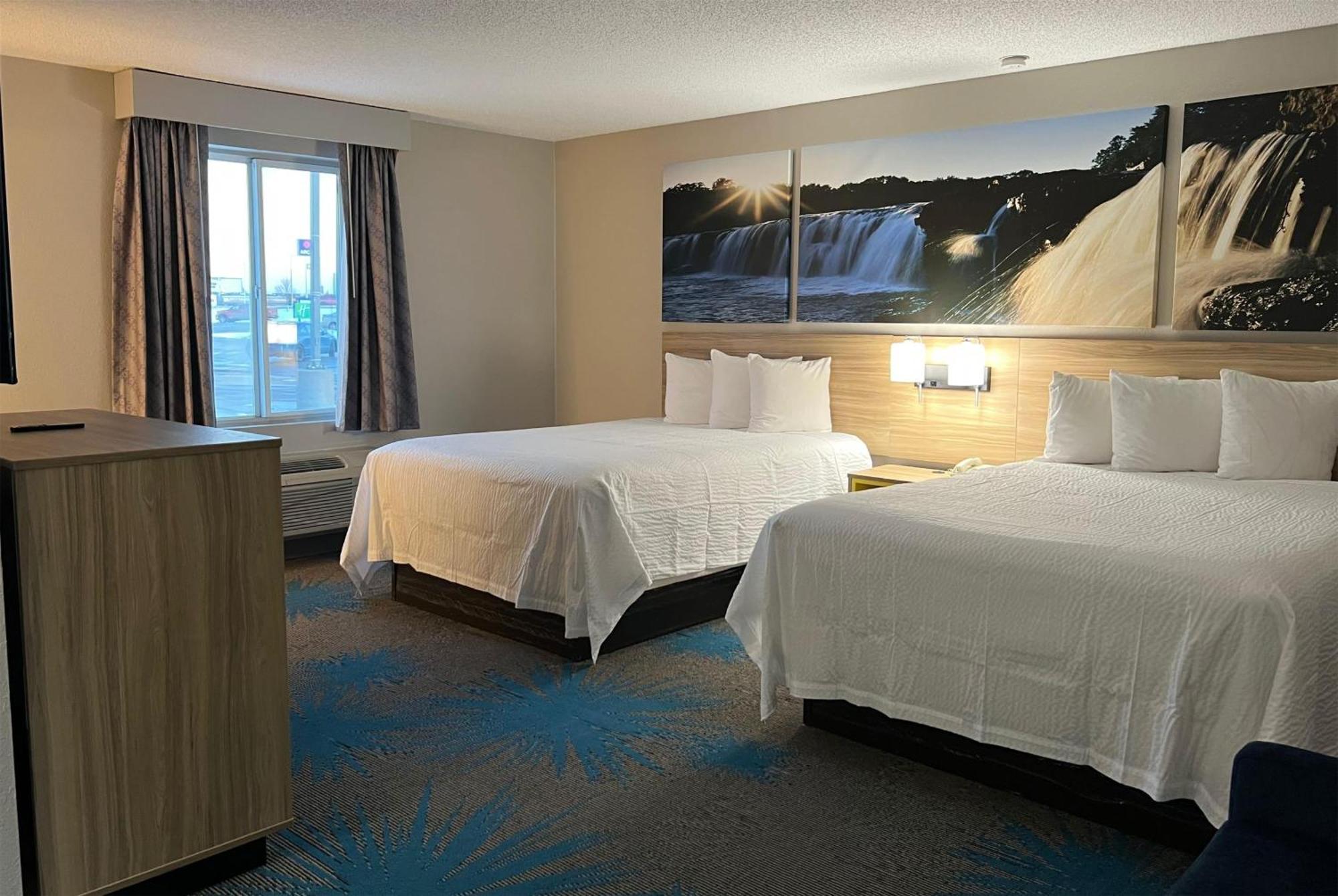 Days Inn By Wyndham Jamestown Dış mekan fotoğraf