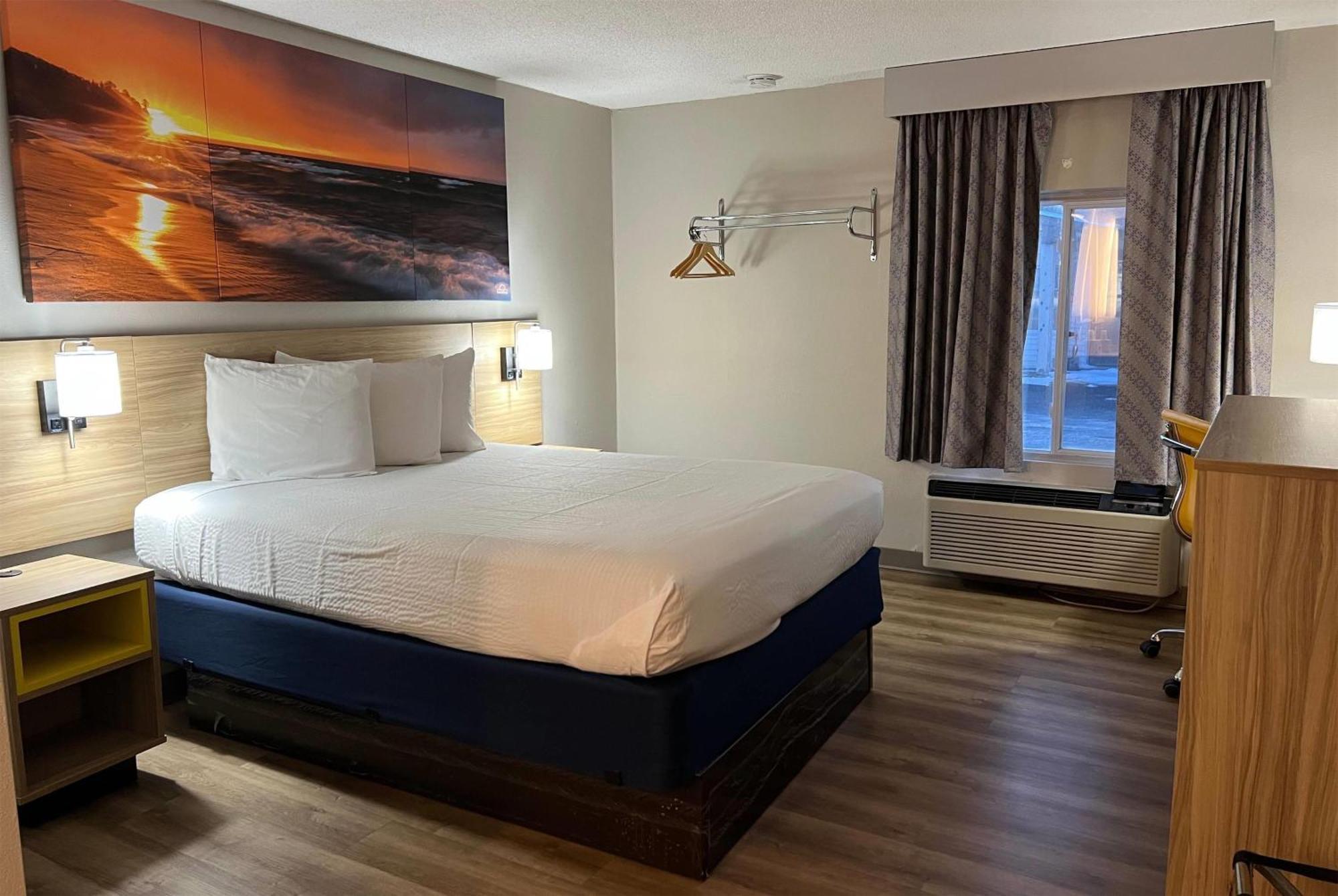 Days Inn By Wyndham Jamestown Dış mekan fotoğraf